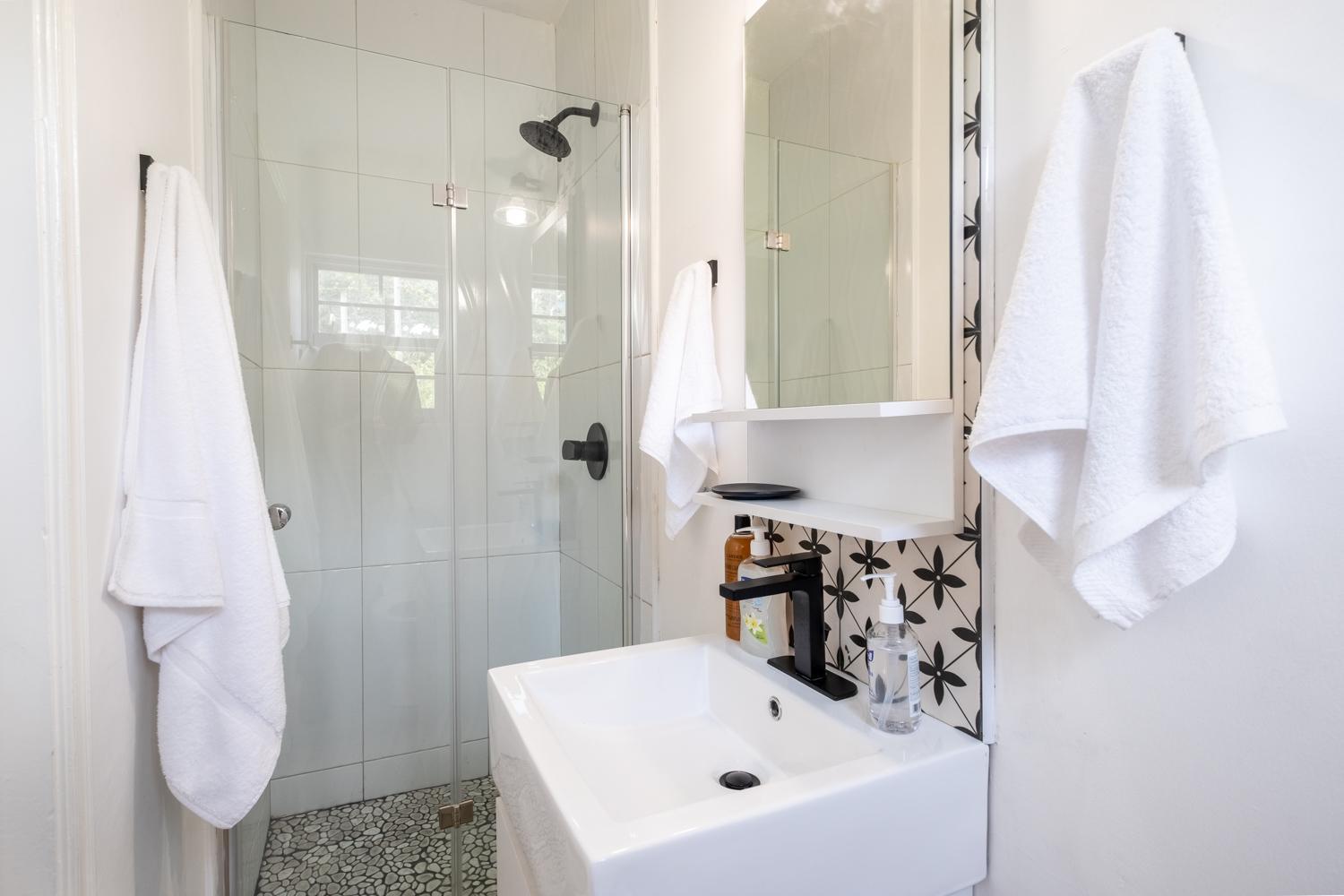 Jamaica Time Driftwood At Sea Palms 3Br 3Ba Condo In Ocho Rios With Pool And Beach Front With Views Only 10 Mins From Ochi Intl Airport Direct Flight From Miami St. Mary Exterior photo